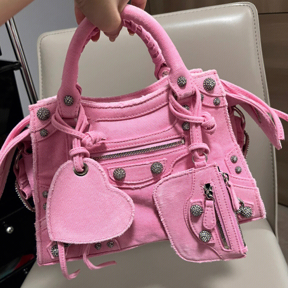 Diamond-studded Girl  Sweet And Cool Portable Messenger Bag