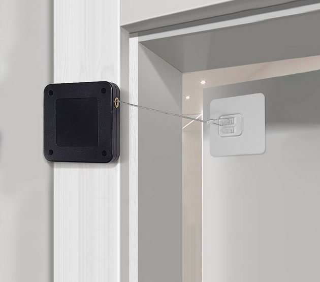 Automatic Door Closer